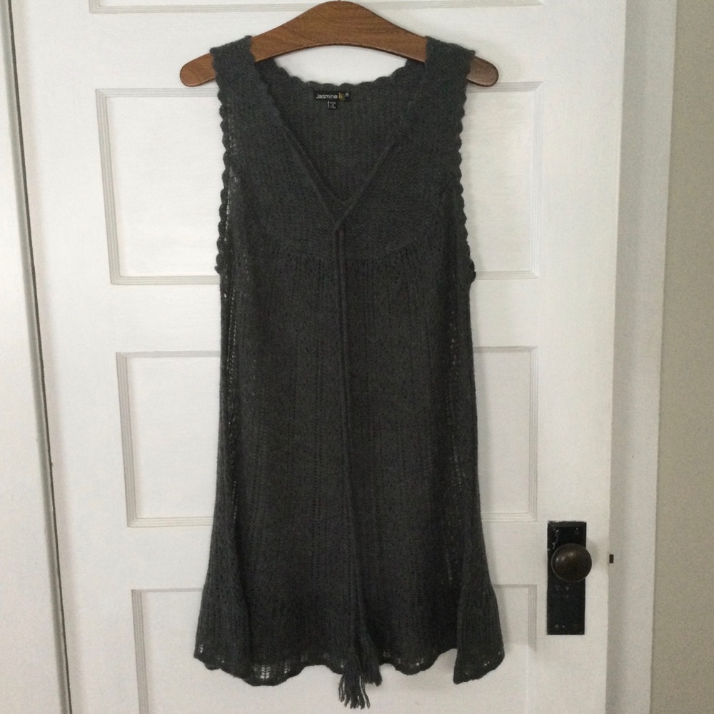 Jasmine KC - Charcoal Knit Tunic